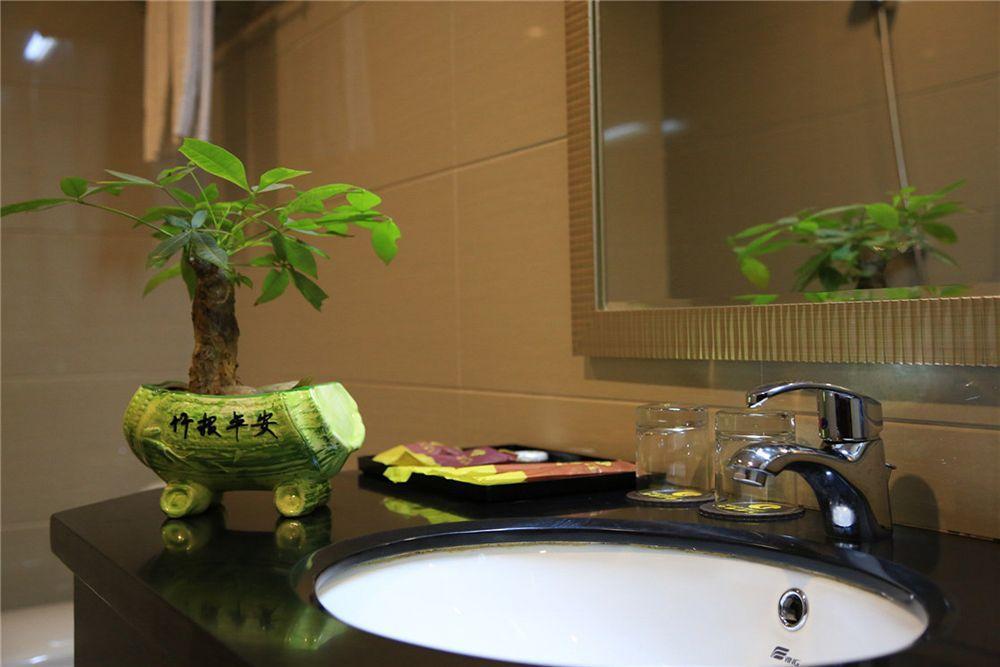 Kintai Hotel Гуанджоу Екстериор снимка